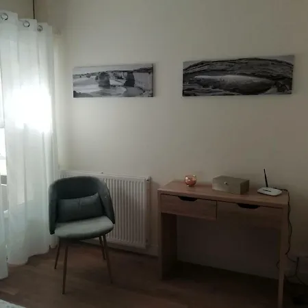 Liz'a Logis De Charme Holiday home Saint-Come-de-Fresne